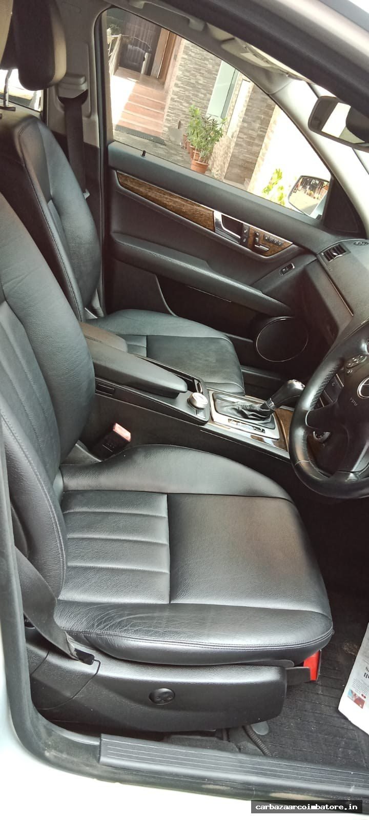 Mercedes-Benz C-Class 2011 Photo 7