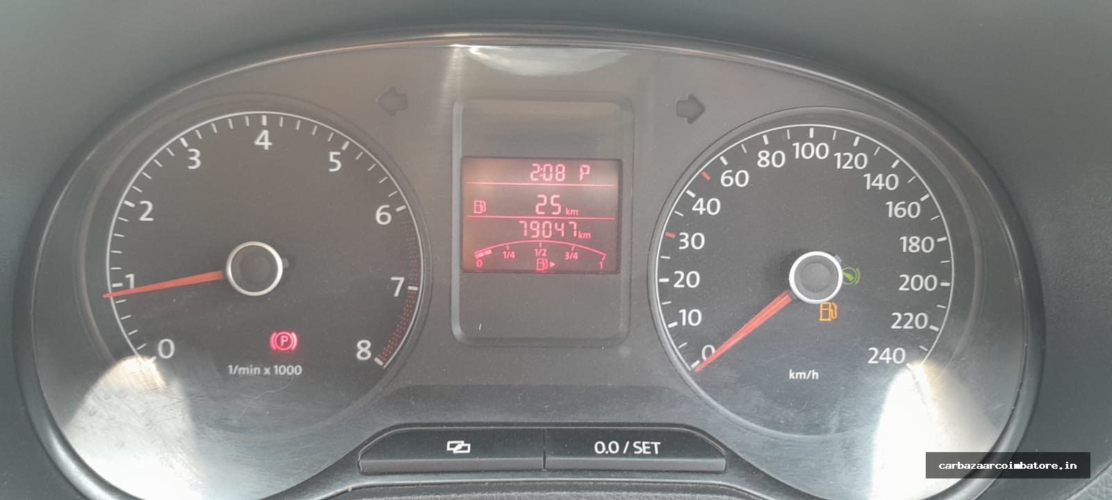 Volkswagen POLO 2014 Photo 5