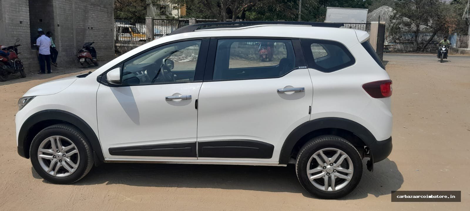 Renault Triber 2021 Photo 2