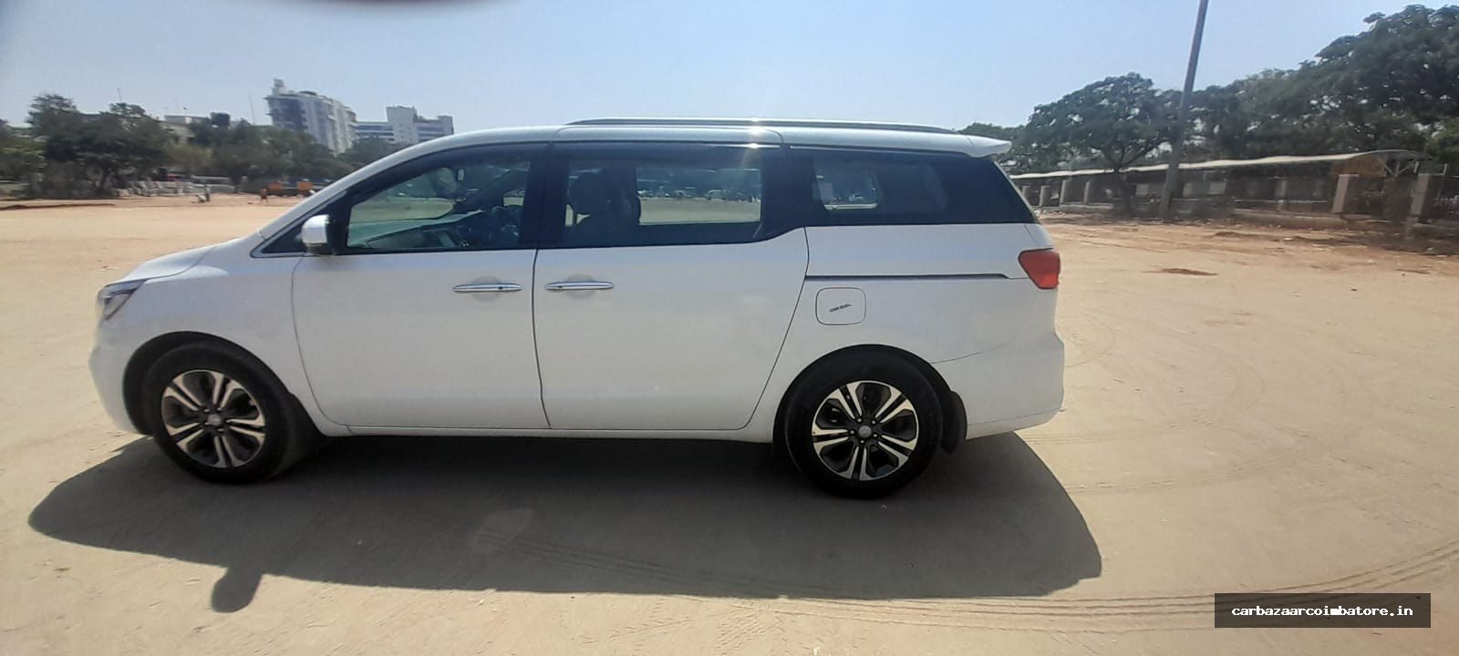 Kia Carnival 2021 Photo 3