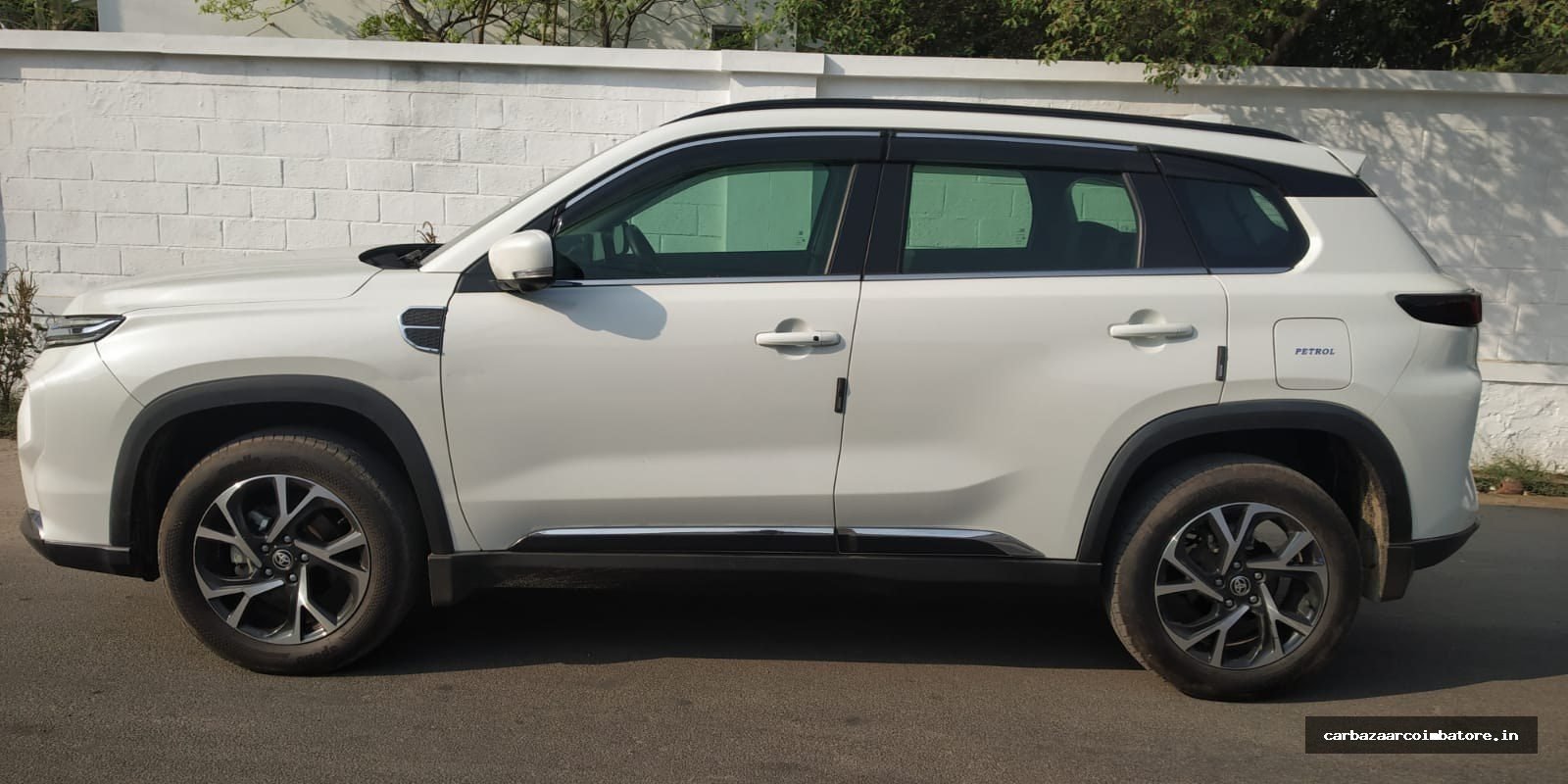 Toyota photo 9