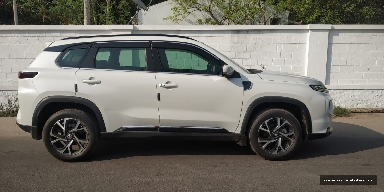 Toyota photo 3