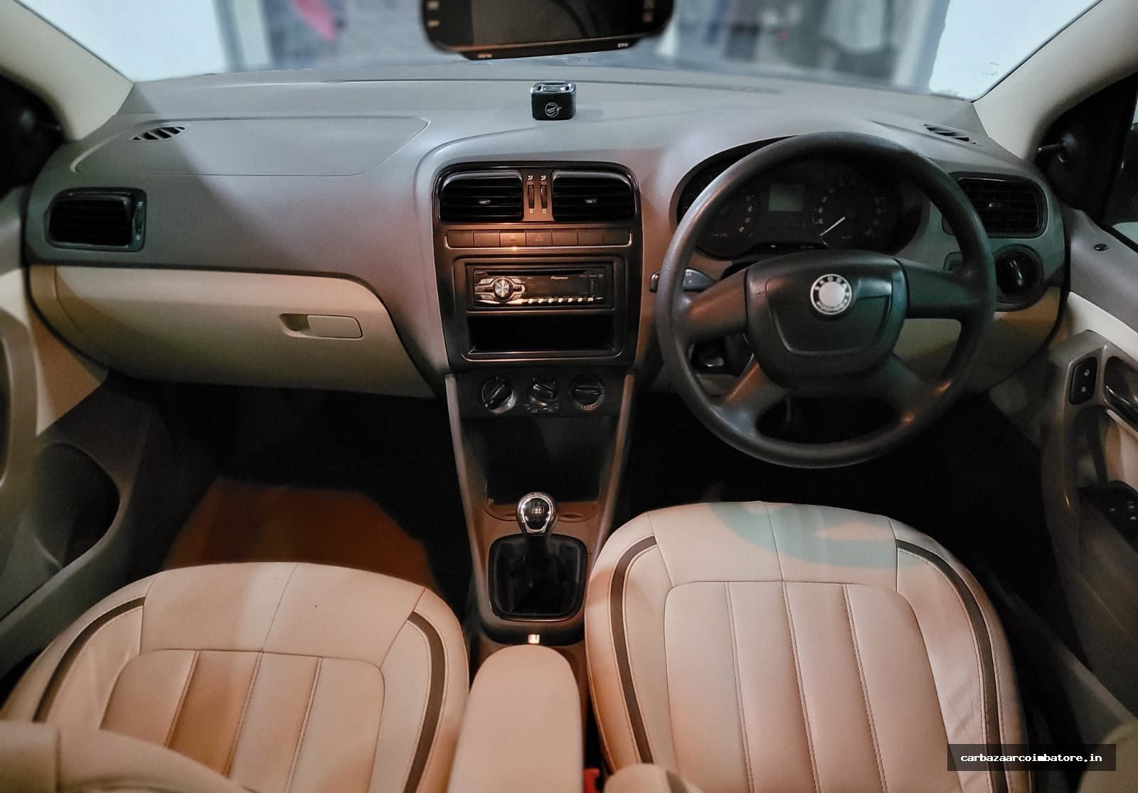Skoda Rapid 2012 Photo 5