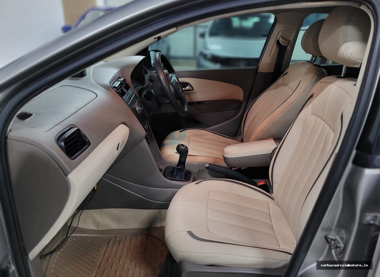 Skoda Rapid 2012 Photo 6