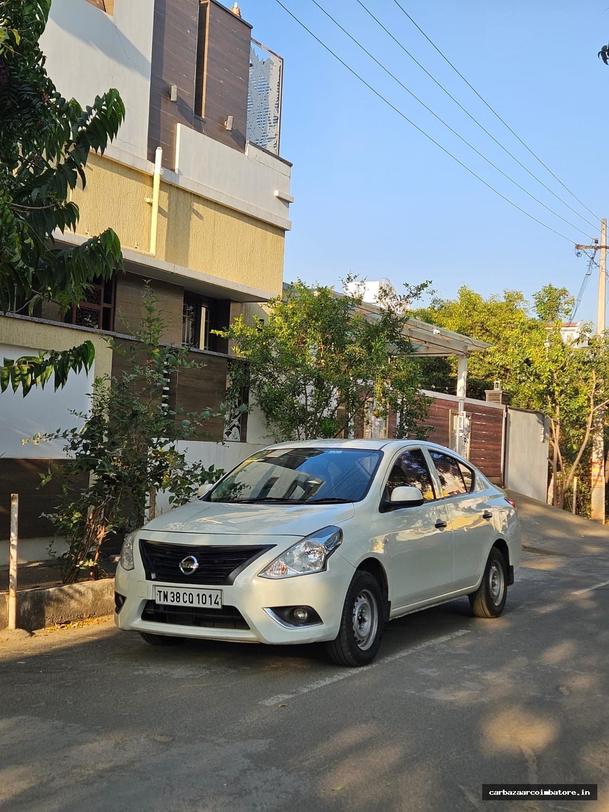 Nissan photo 7