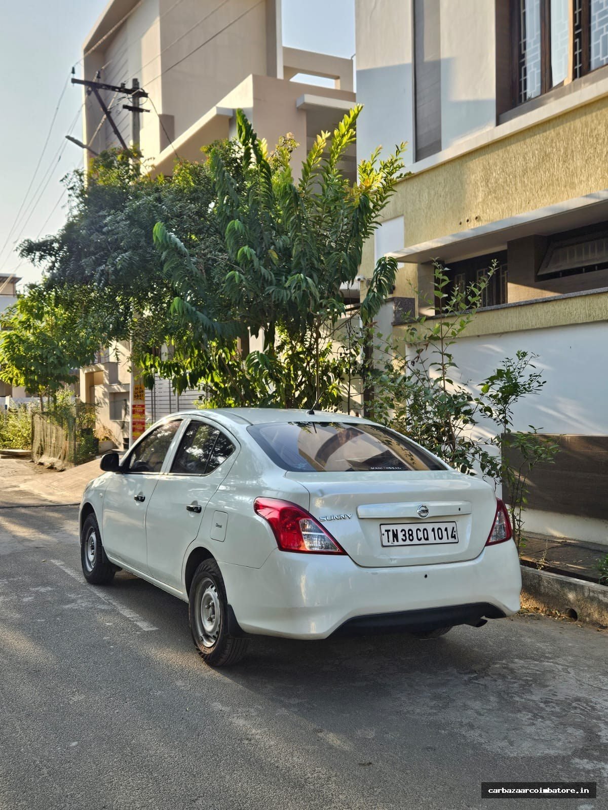 Nissan photo 8
