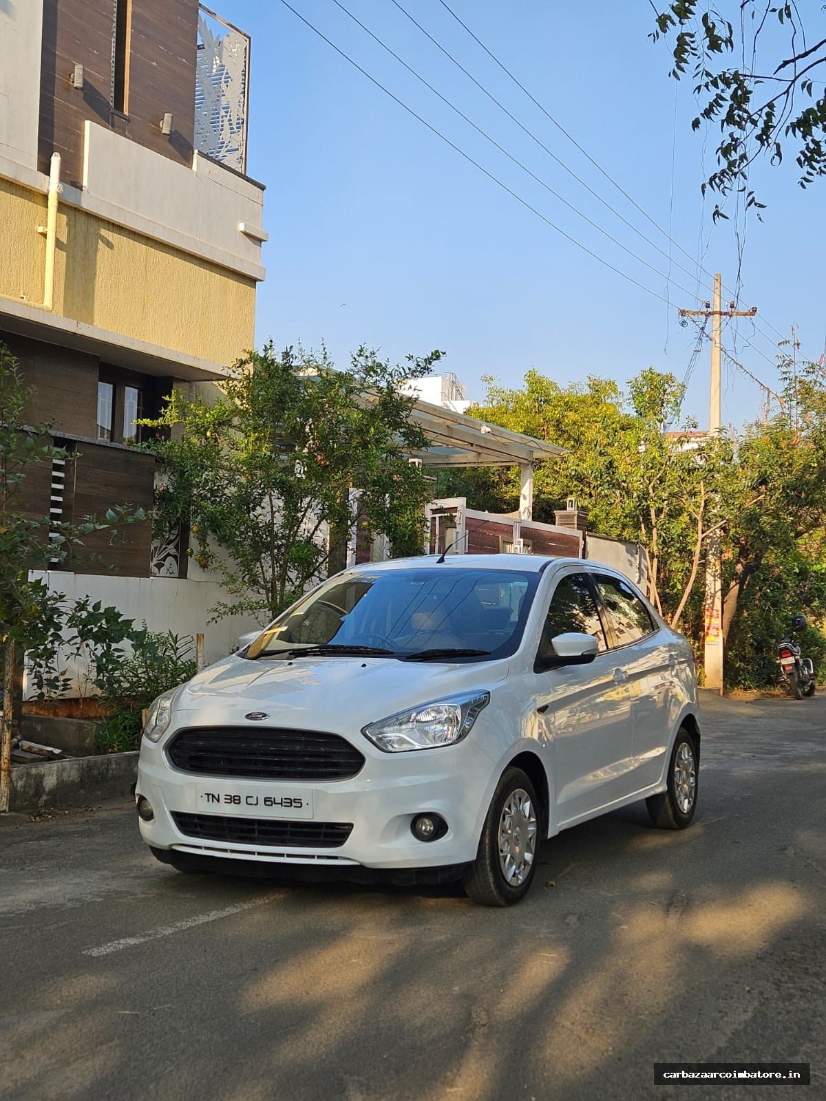 Ford Figo Aspire 2017 Photo 7