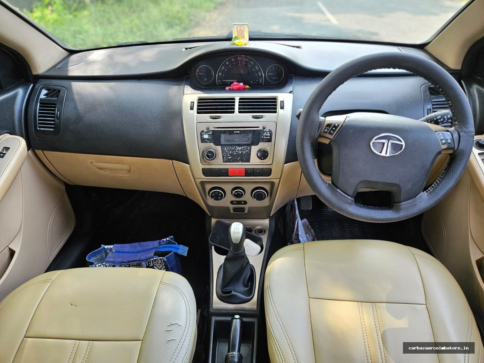 Tata Indica 2012 Photo 4