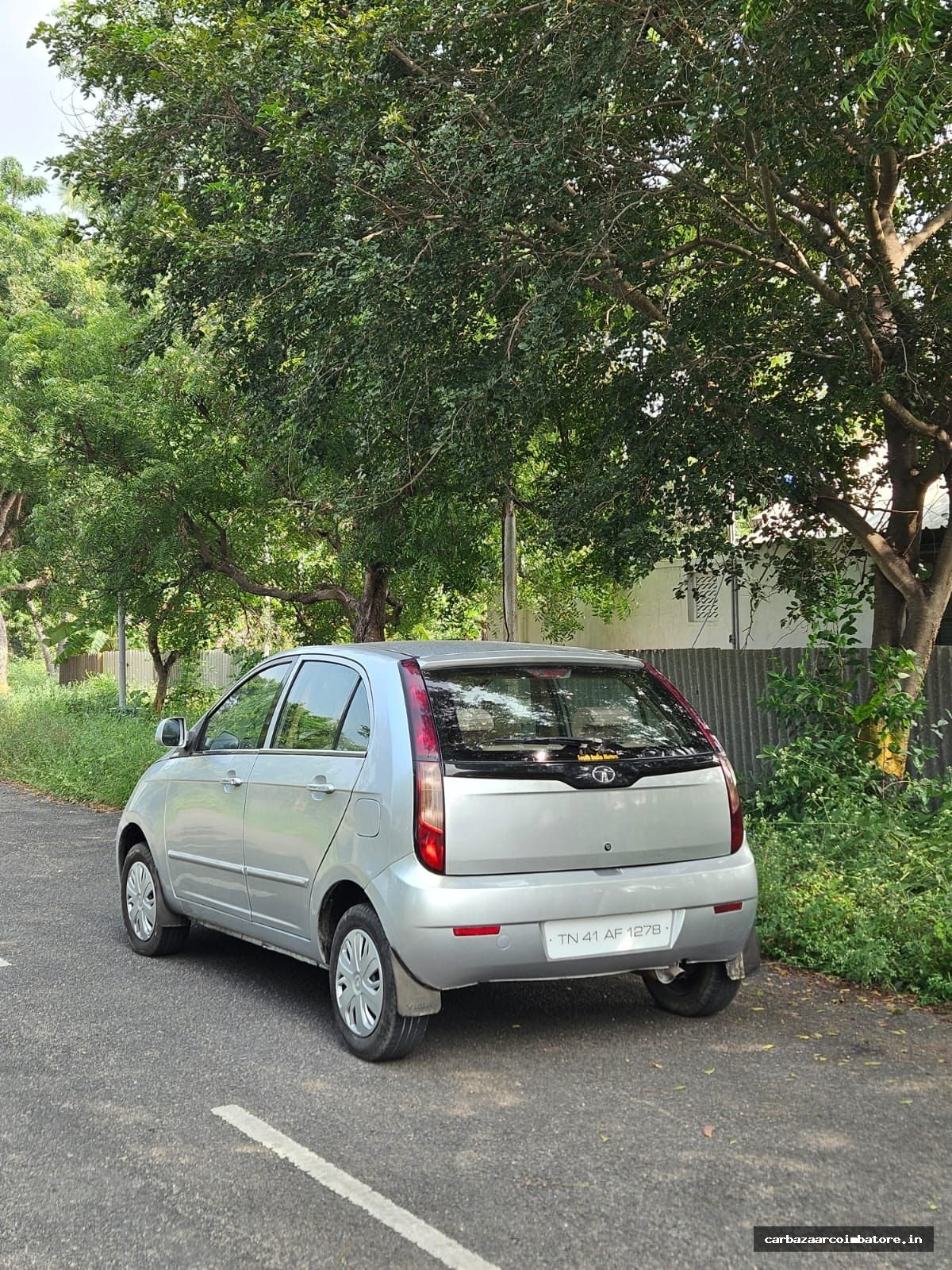 Tata Indica 2012 Photo 8