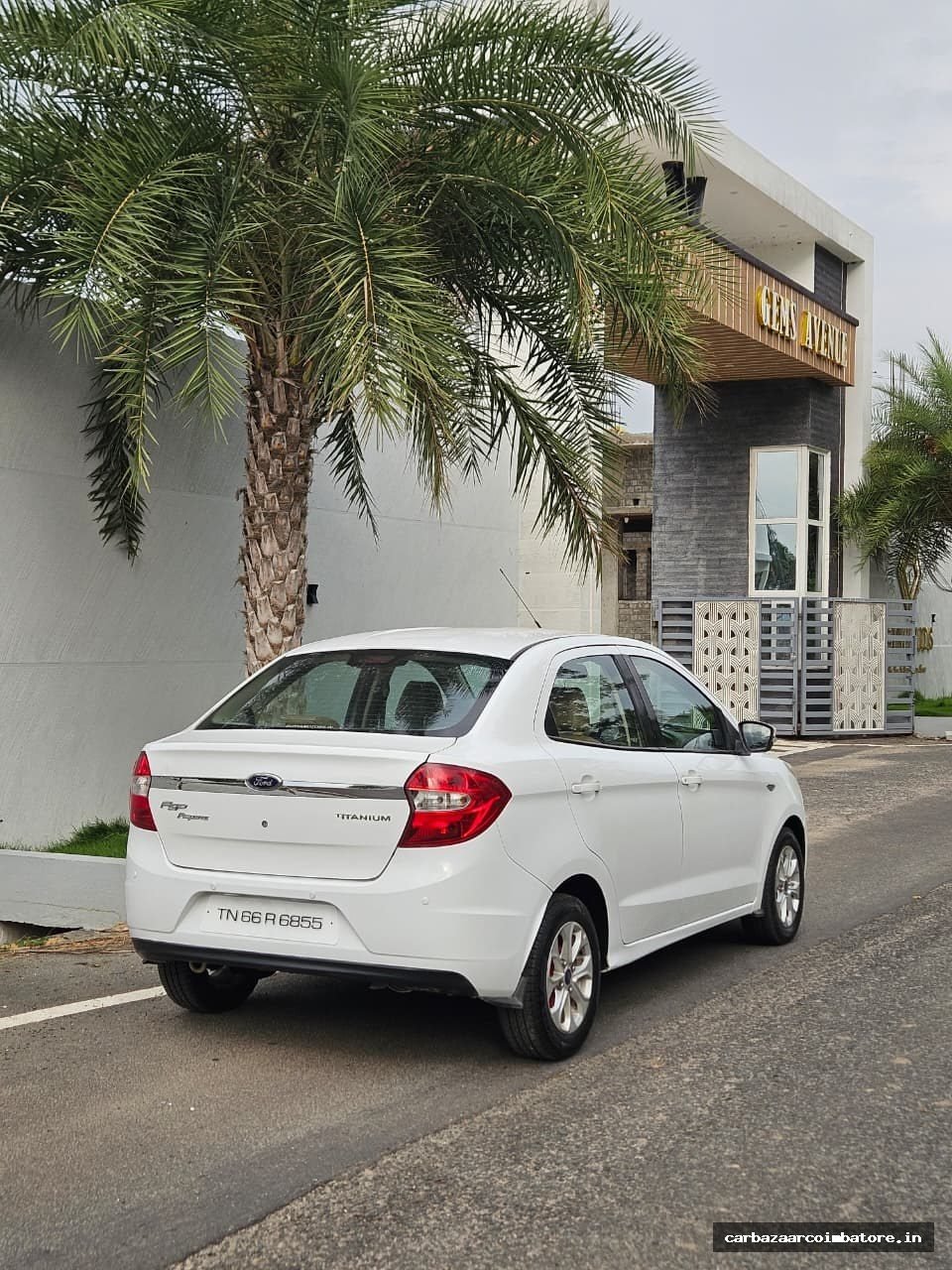 Ford Figo Aspire 2016 Photo 9