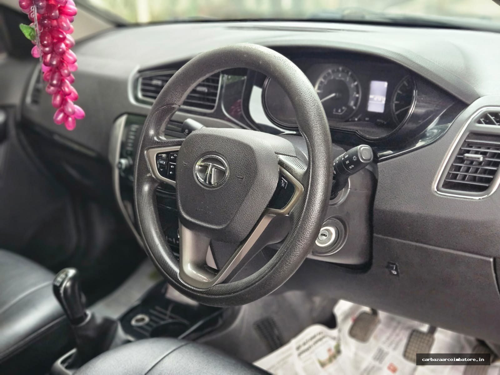 Tata Bolt 2017 Photo 5