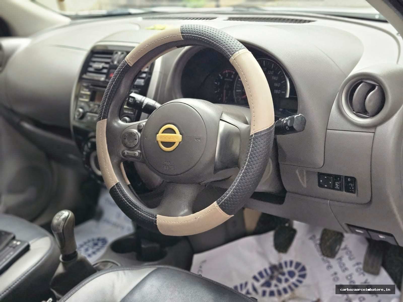 Nissan Micra 2014 Photo 5