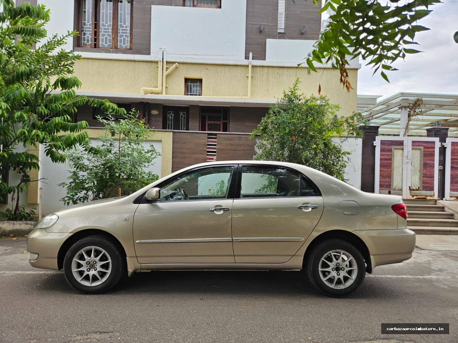 Toyota Yaris 2007 Photo 2