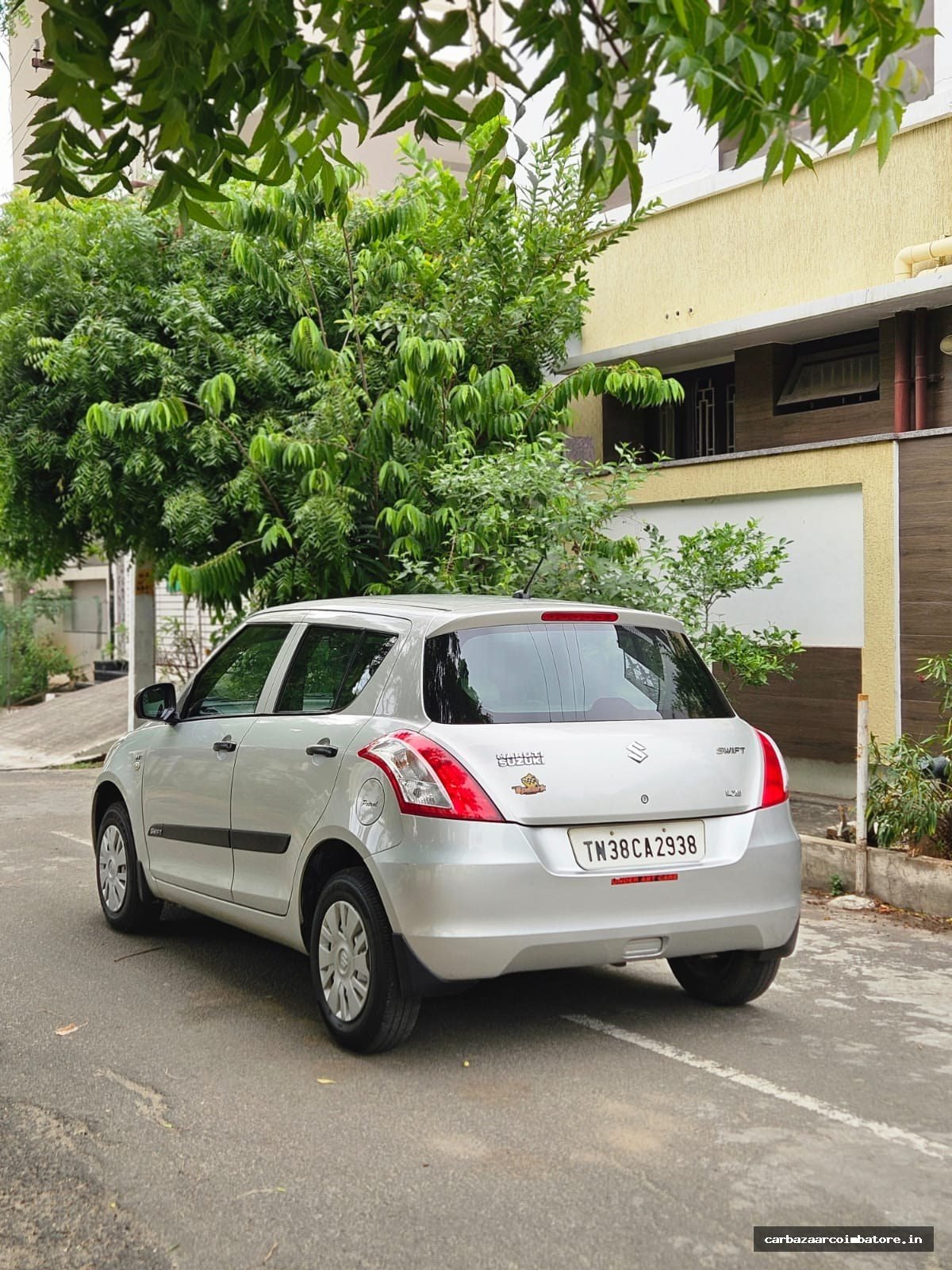 Maruti Suzuki Swift 2015 Photo 8