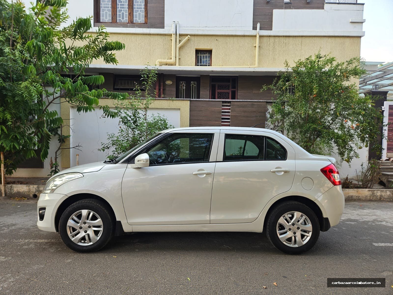 Maruti Suzuki Swift Dzire 2013 Photo 4