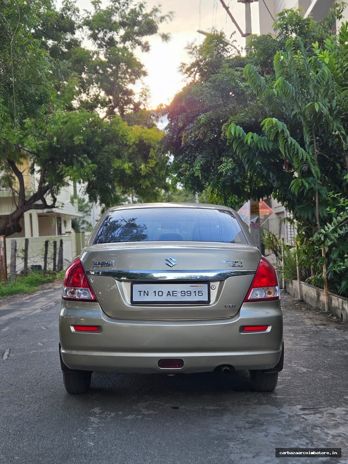 Maruti Suzuki Swift 2011 Photo 1