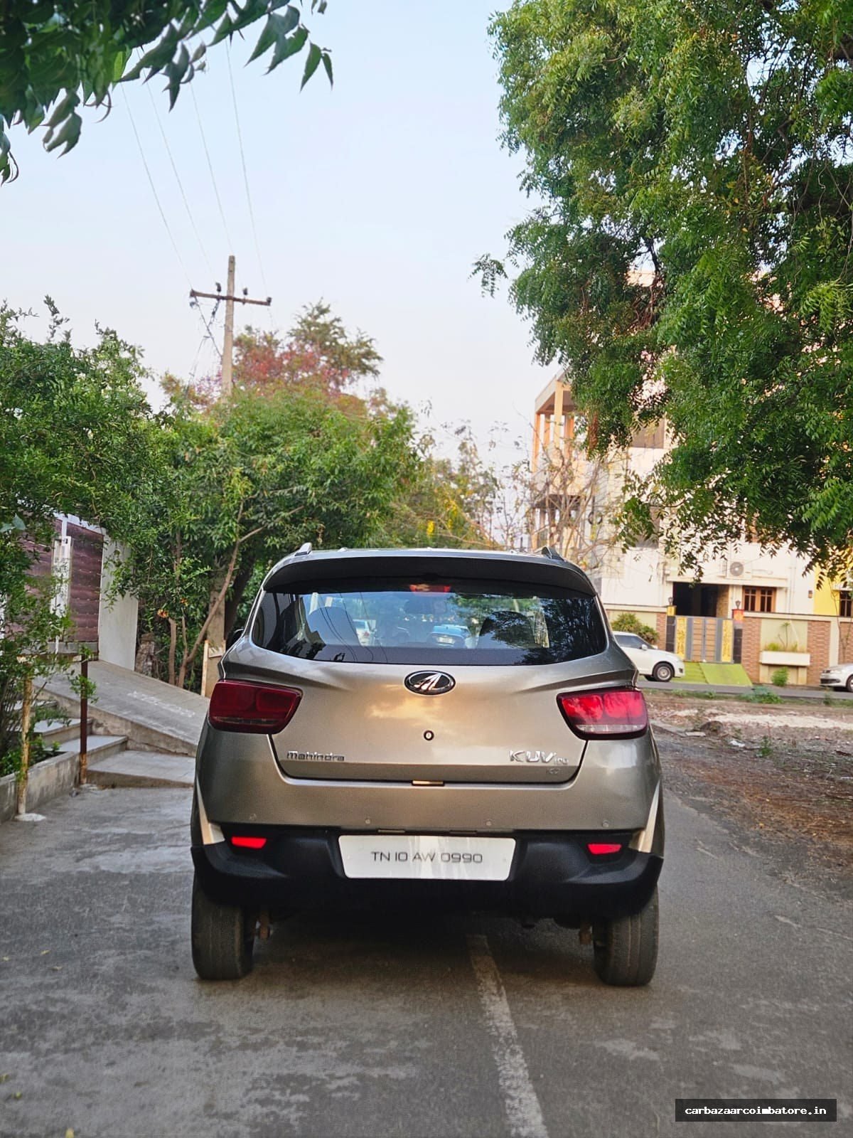Mahindra KUV100 2016 Photo 1