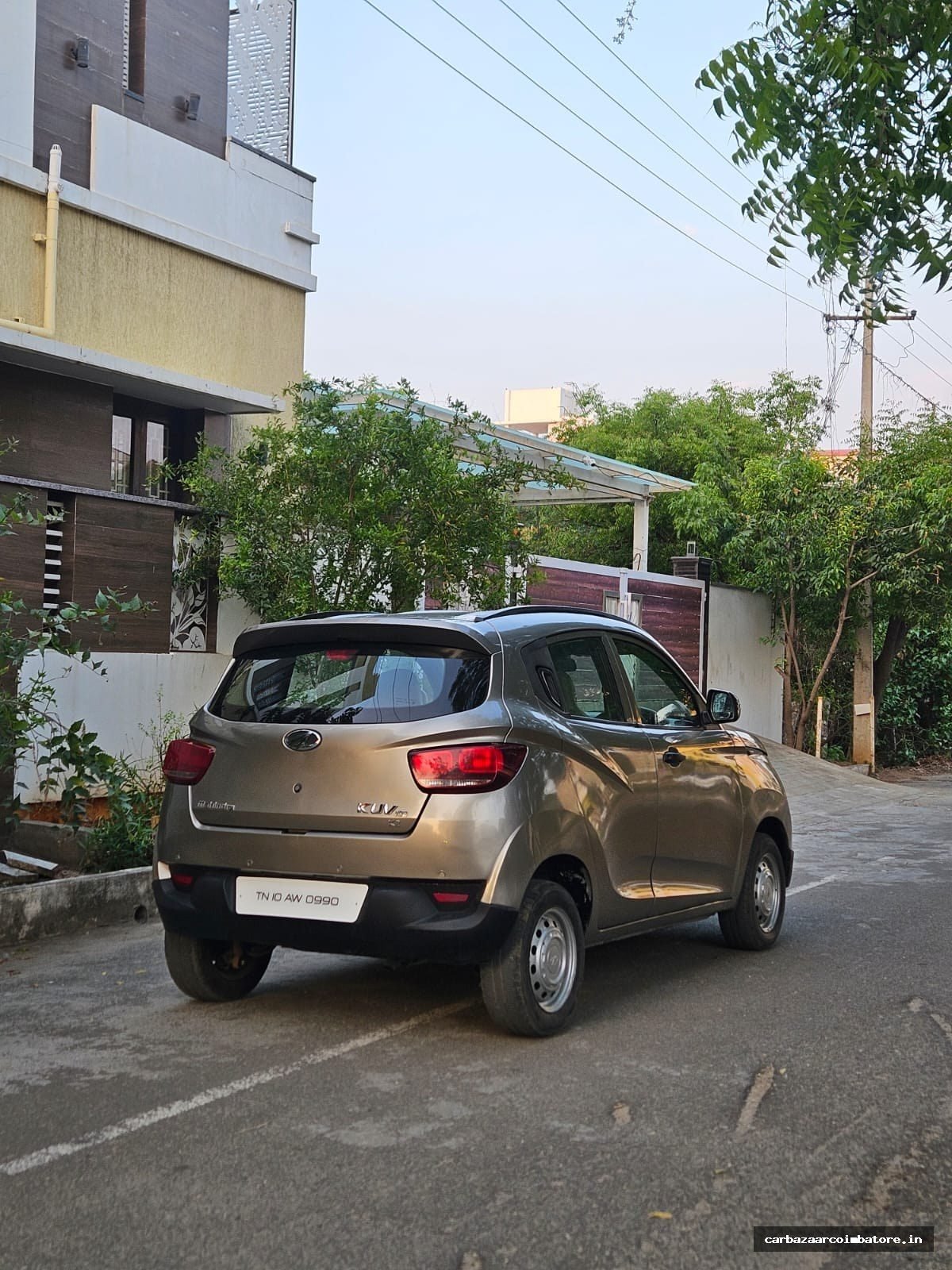 Mahindra KUV100 2016 Photo 9