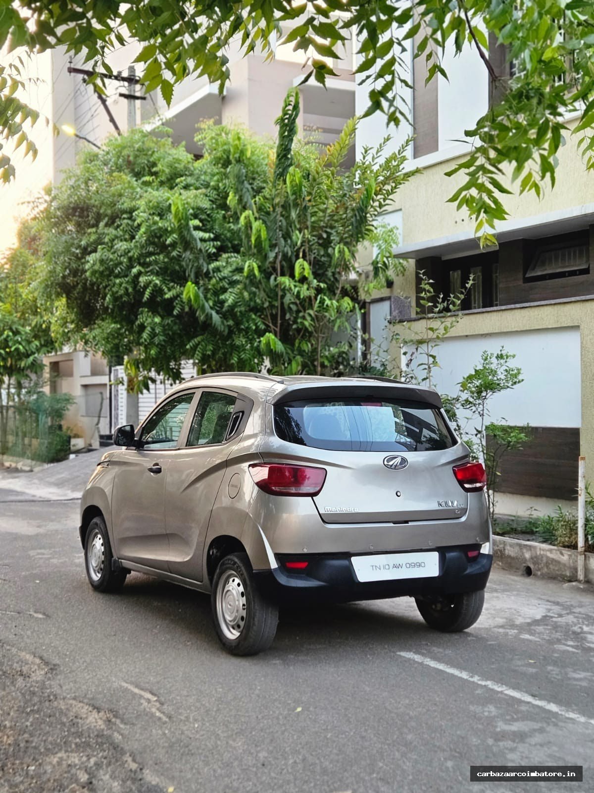 Mahindra KUV100 2016 Photo 8