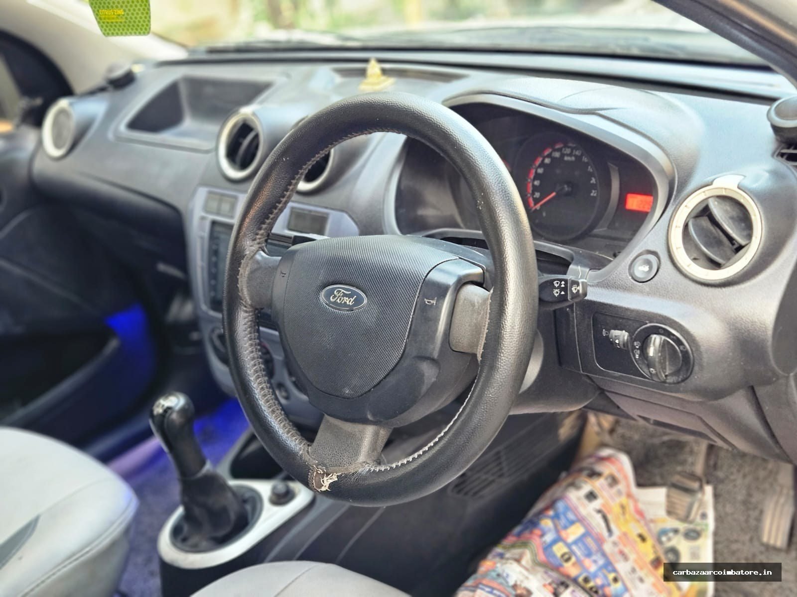 Ford Figo 2013 Photo 5