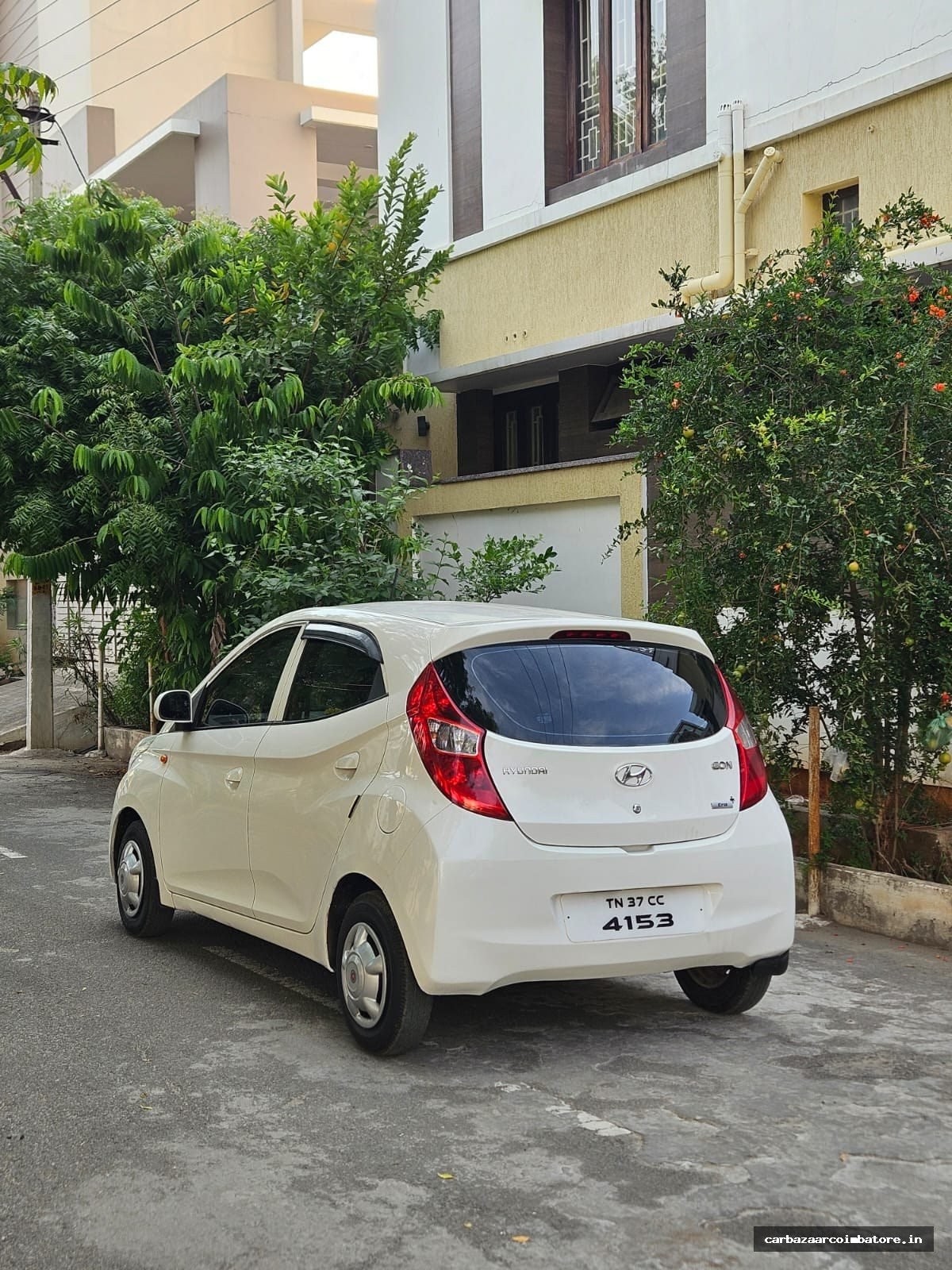 Hyundai Eon 2013 Photo 8