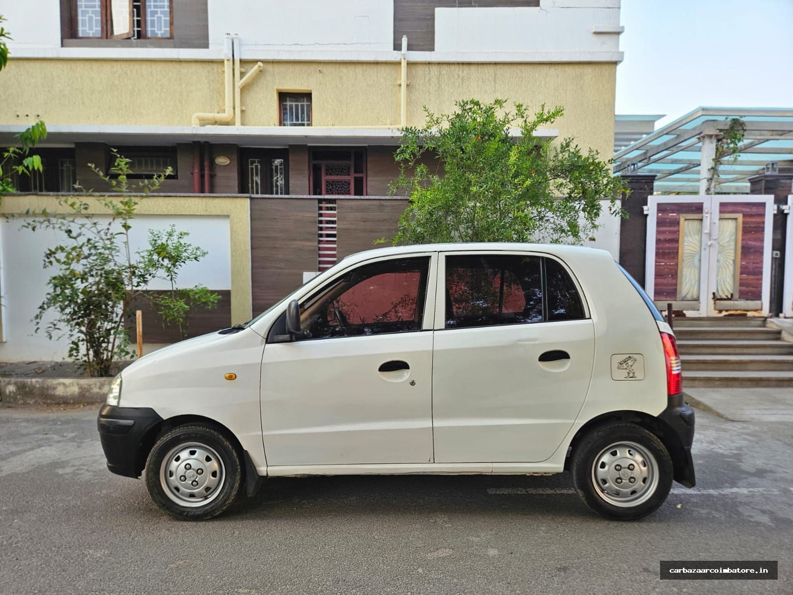 Hyundai Santro 2010 Photo 2