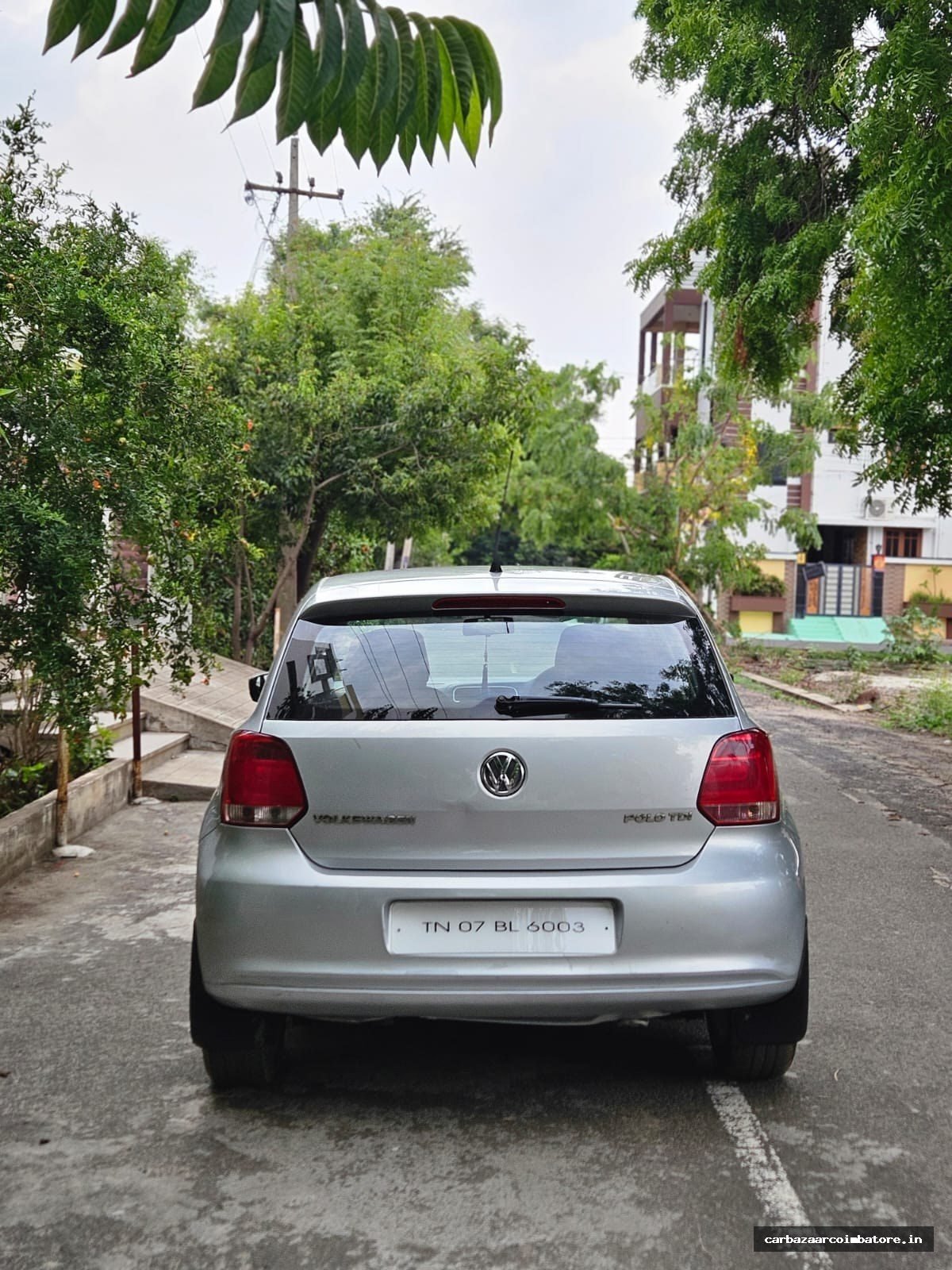 Volkswagen POLO 2011 Photo 1