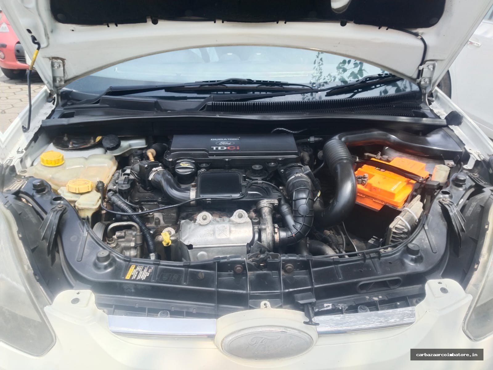 Ford Figo 2010 Photo 7
