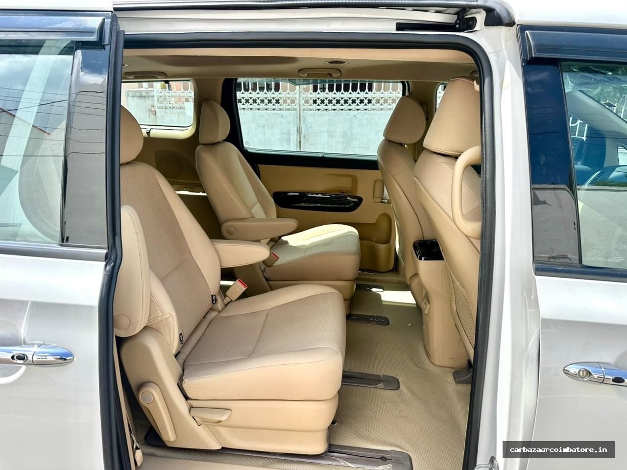 Kia Carnival 2021 Photo 8