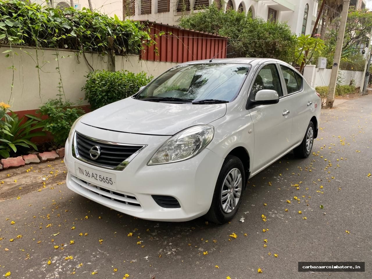 Nissan Sunny 2012 Photo 2