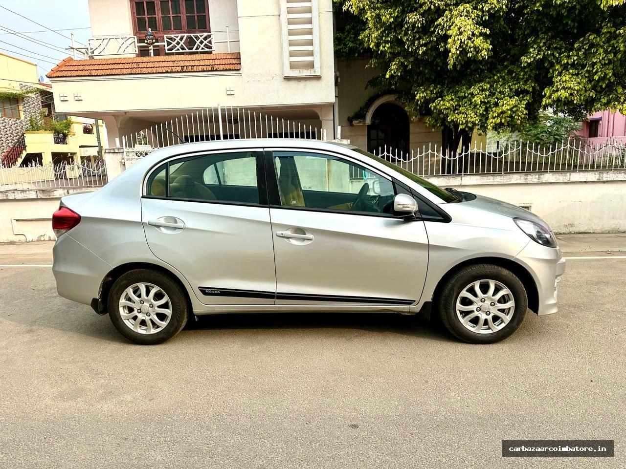 Honda Amaze 2014 Photo 3