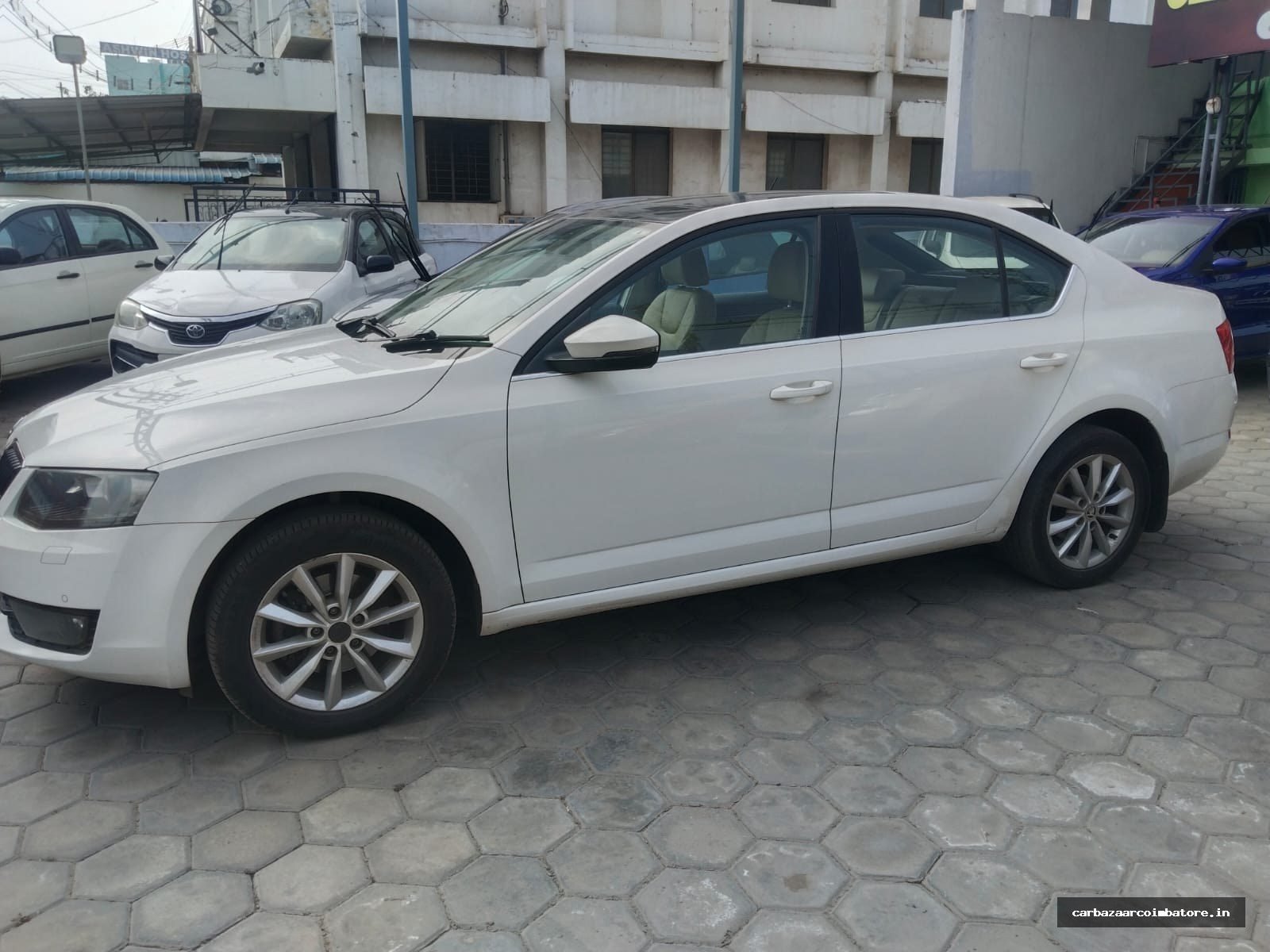 Skoda Octavia 2014 Photo 1