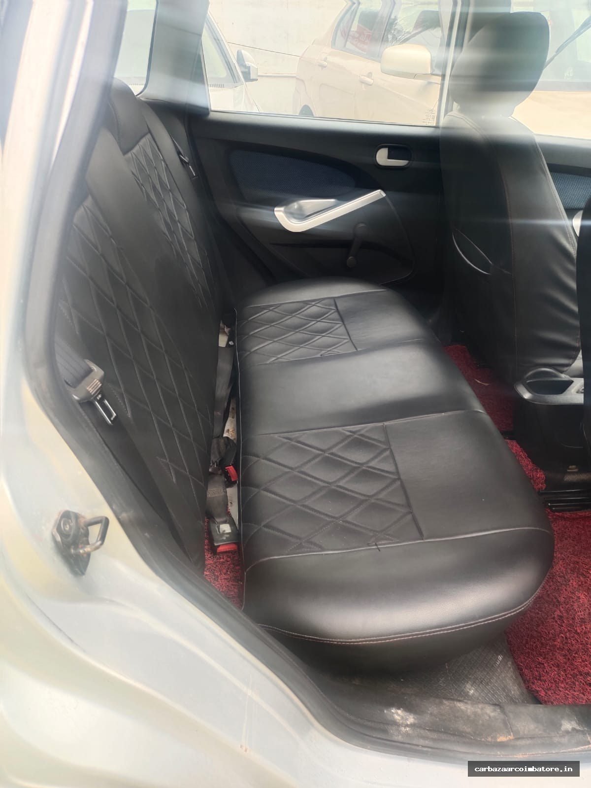 Ford Figo 2015 Photo 4