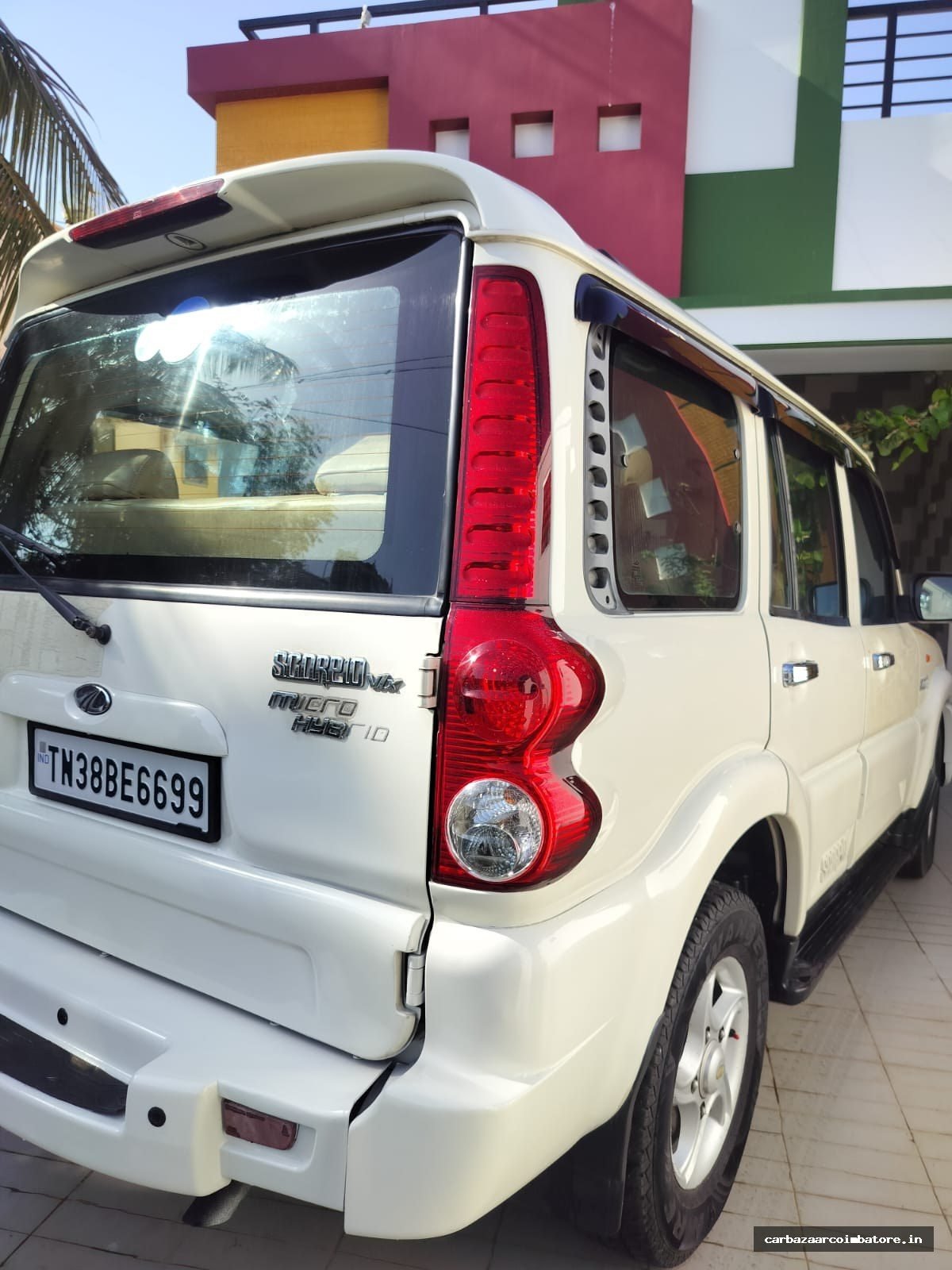 Mahindra Scorpio 2011 Photo 7