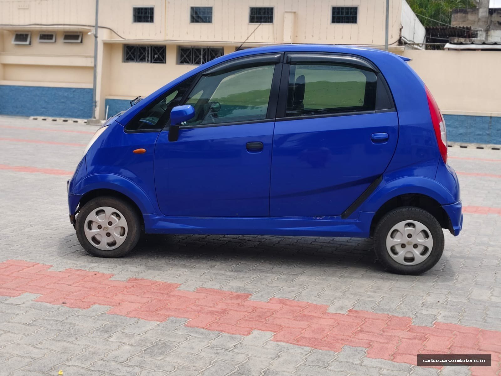 Tata Nano 2016 Photo 2