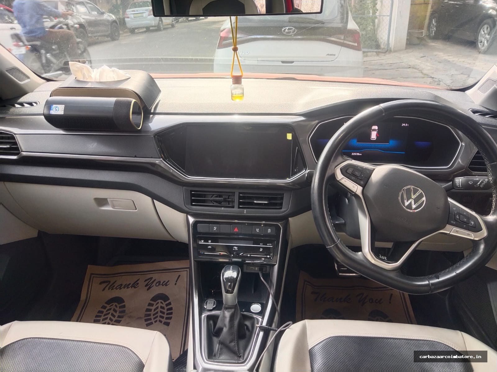 VOLKSWAGEN Taigun 2023 Photo 6