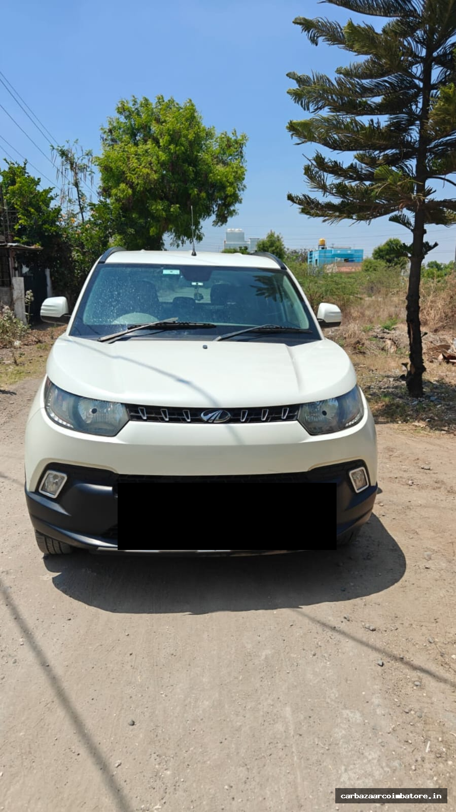 MAHINDRA KUV100 2018 Photo 1