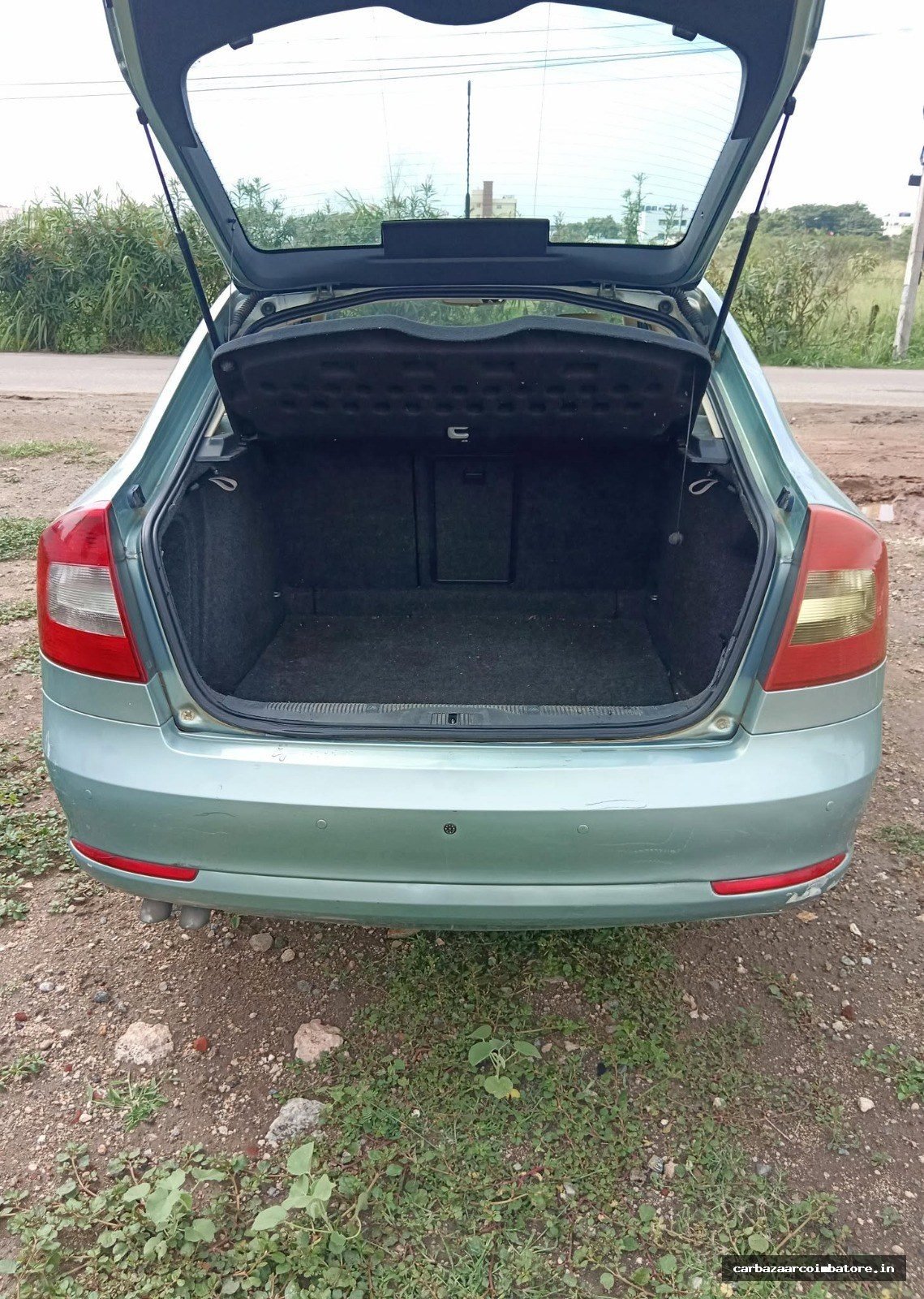 Skoda Laura 2010 Photo 9