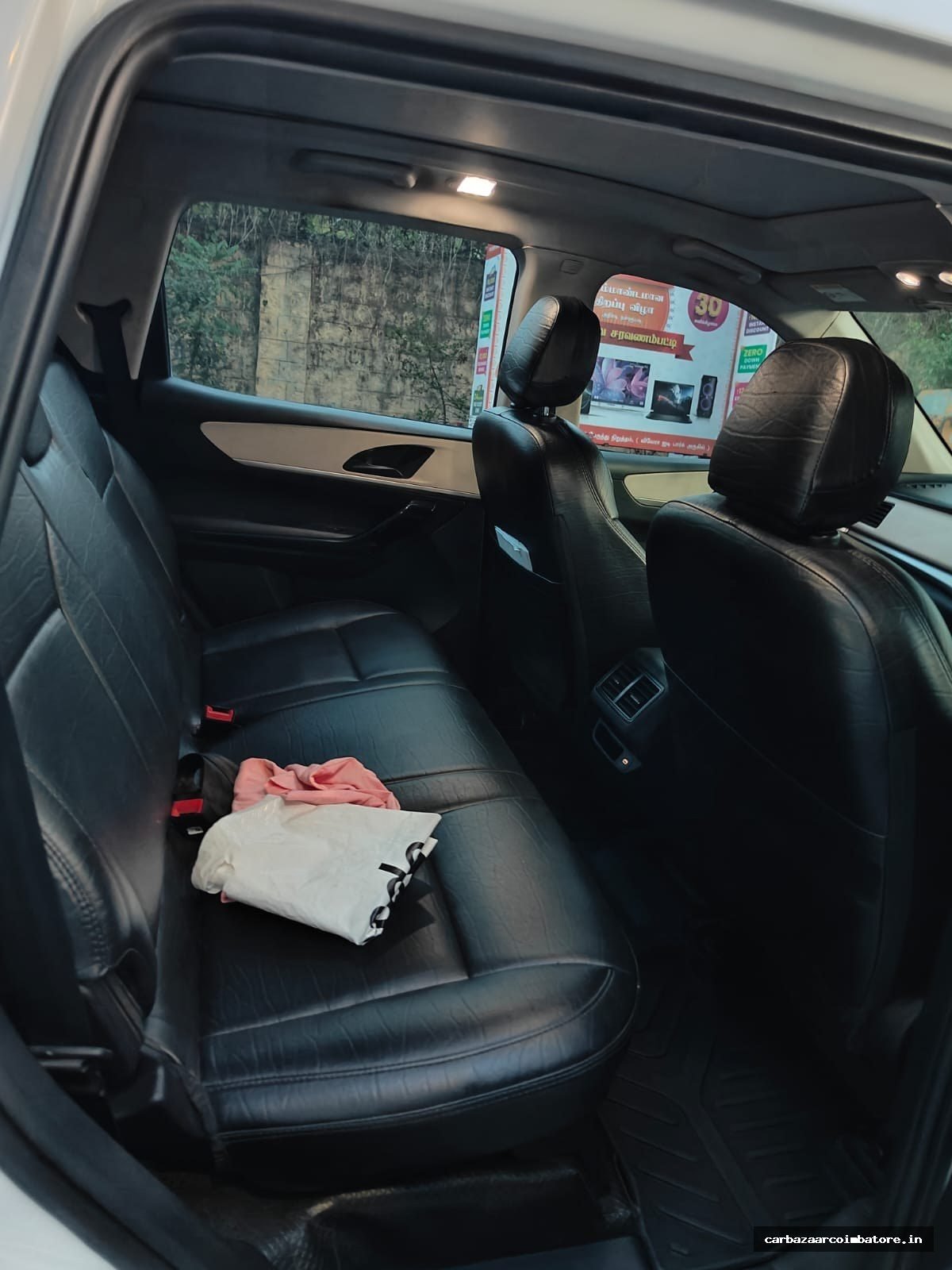 Mahindra XUV700 2023 Photo 7