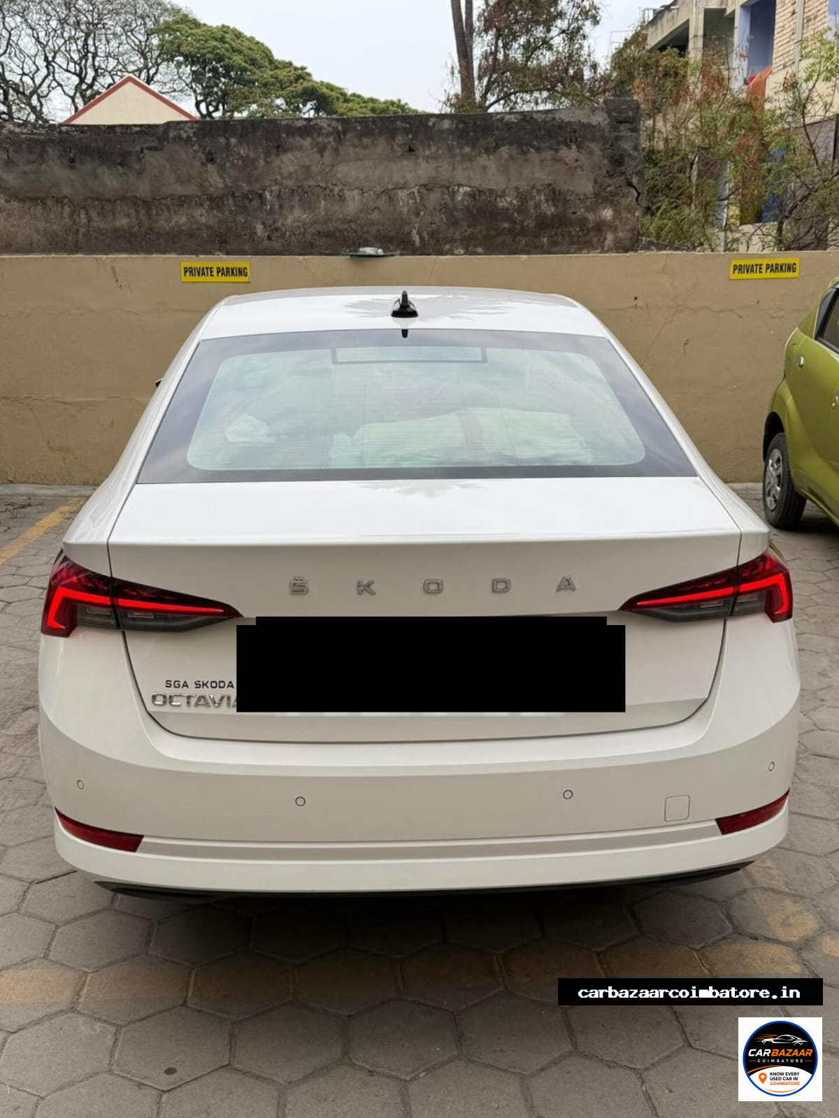 Skoda OCTAVIA 2023 Photo 2