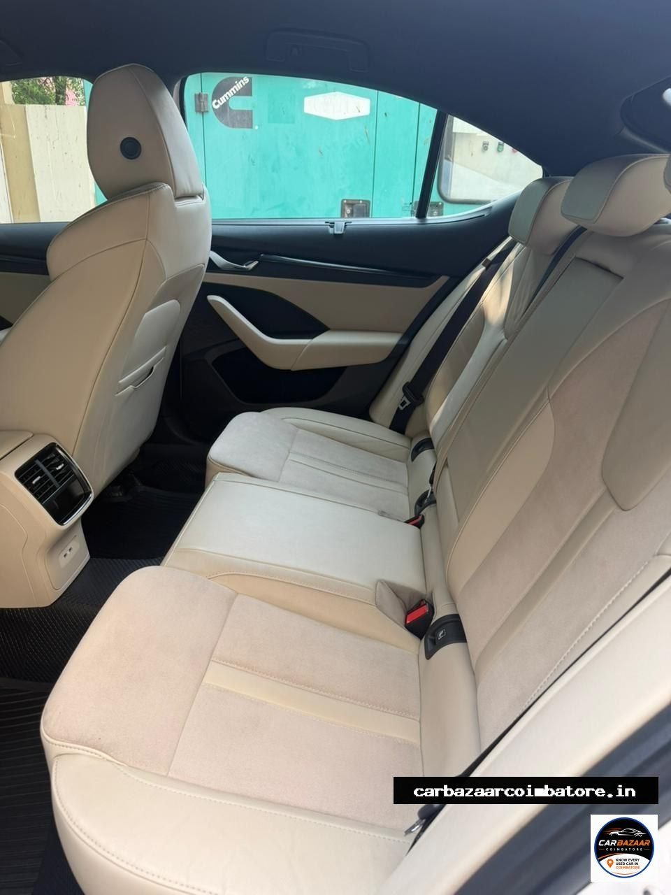Skoda OCTAVIA 2023 Photo 5