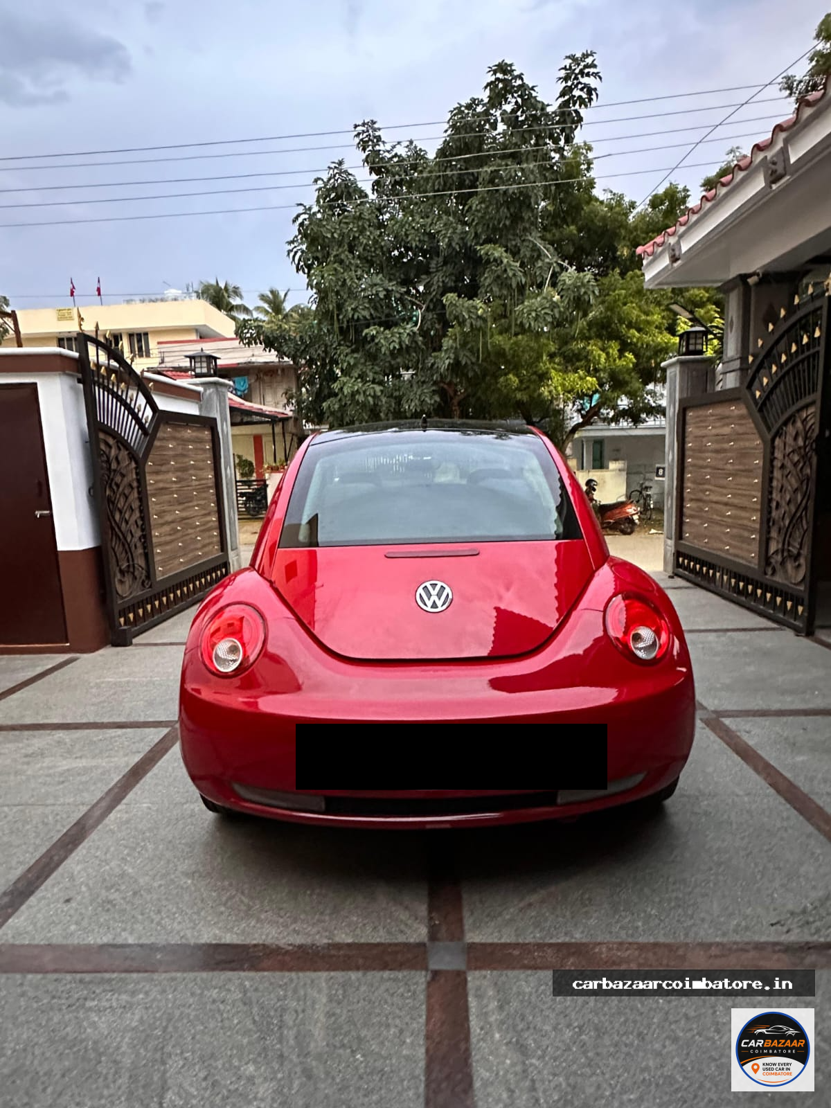 Volkswagen Beetle 2011 Photo 1