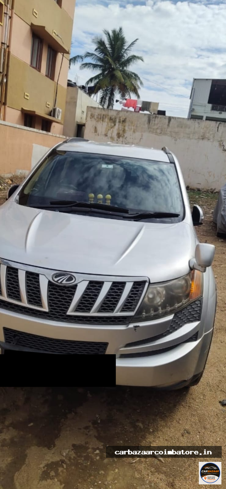 Mahindra XUV 500 2012 Photo 1