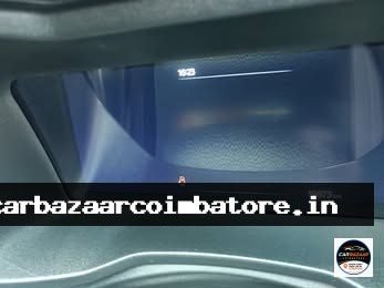Mahindra XUV 3X0 2025 Photo 4