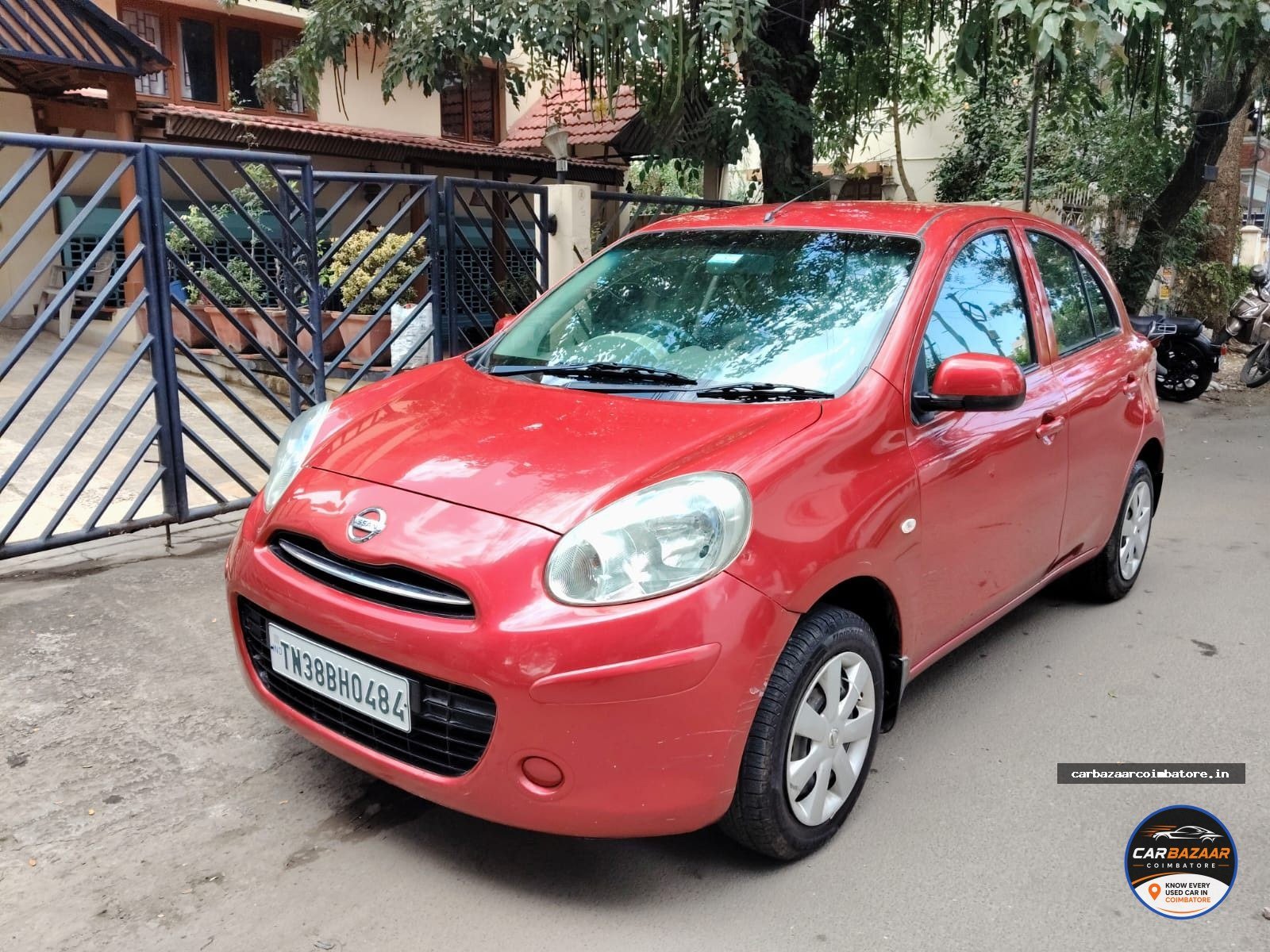 Nissan Micra 2011 Photo 2