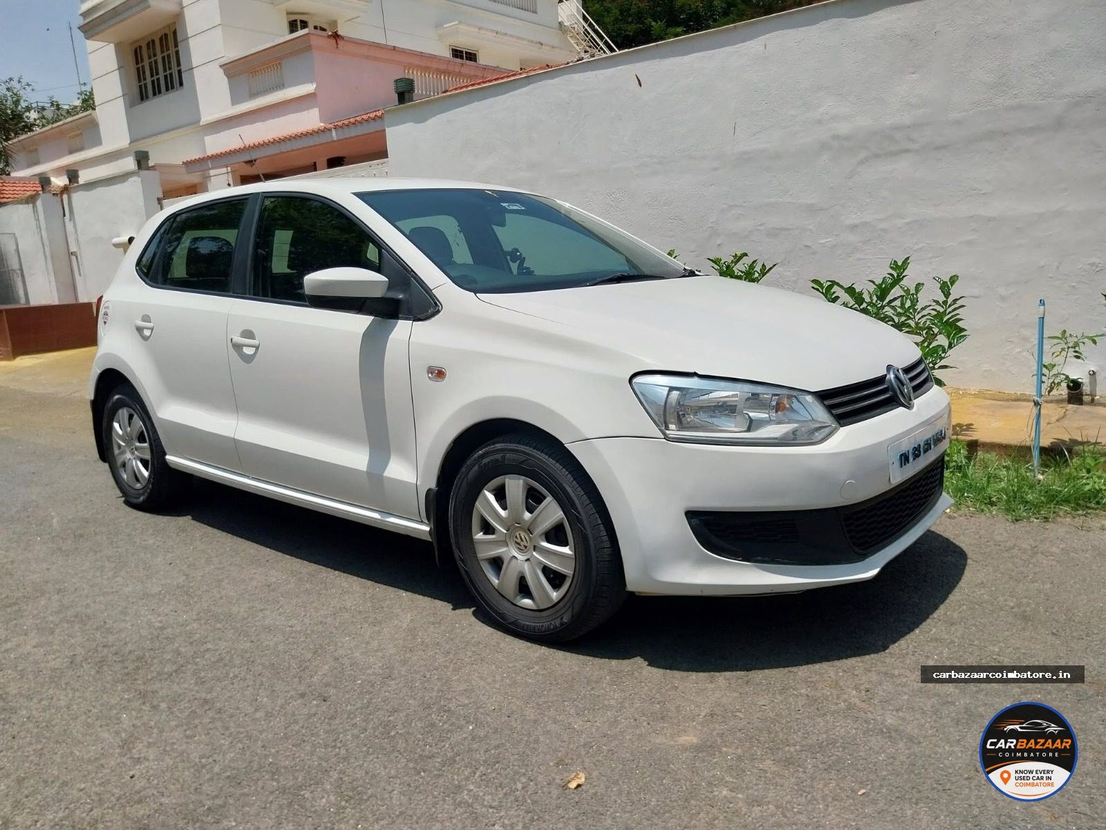 Volkswagen Polo 2011 Photo 2