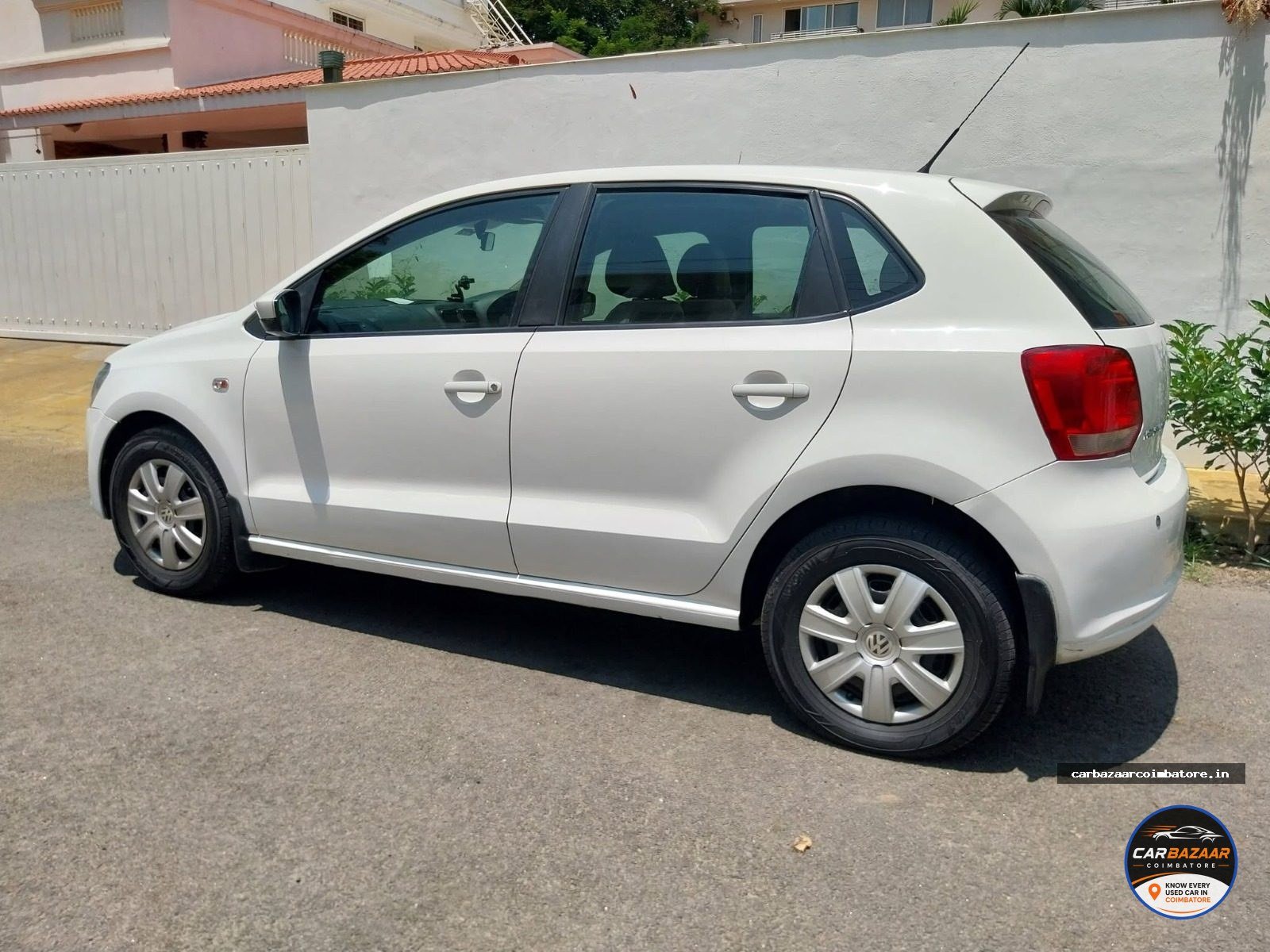 Volkswagen Polo 2011 Photo 6