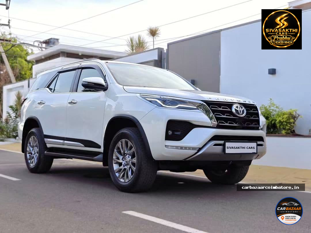 Toyota Fortuner 2022 Photo 2