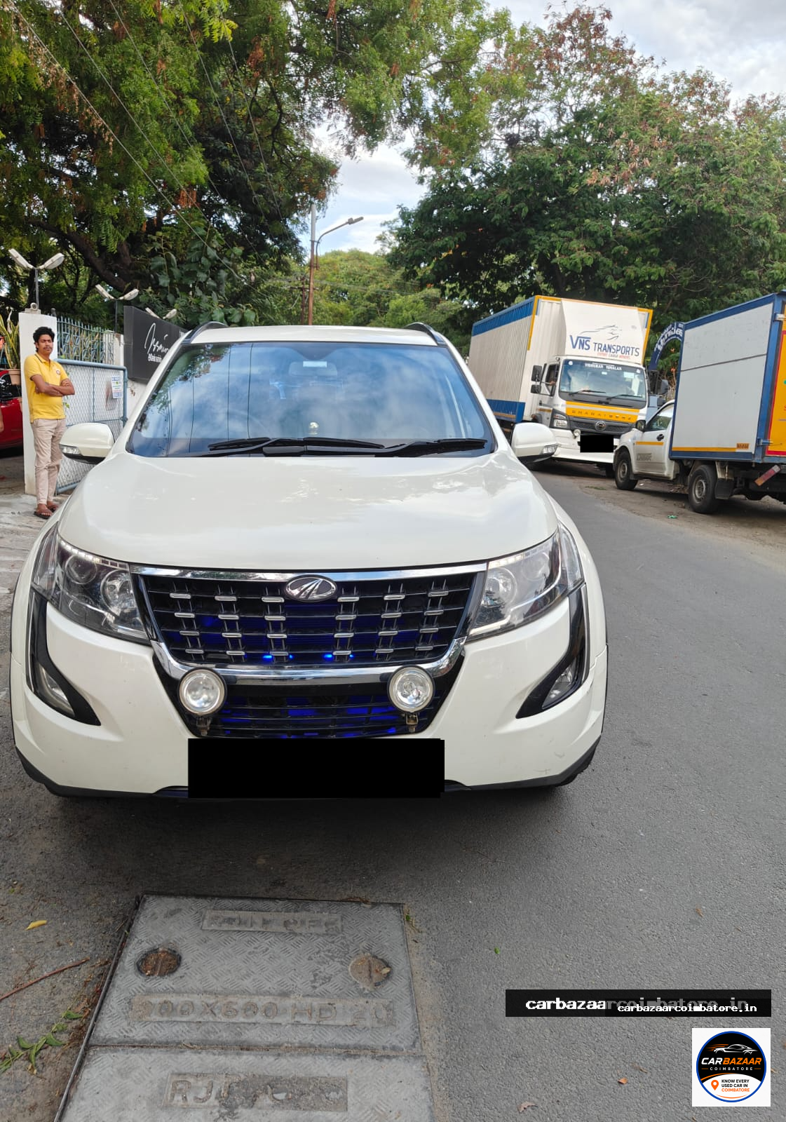 Mahindra XUV 500 2020 Photo 1